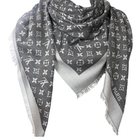 louis vuitton scarf ladies.